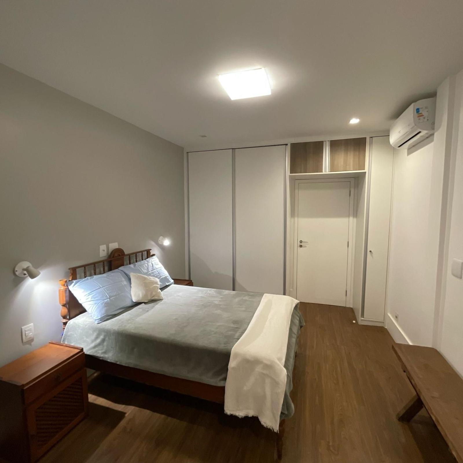 Apartamento Ape Em Copacabana, Pertinho Da E Do Metro! *