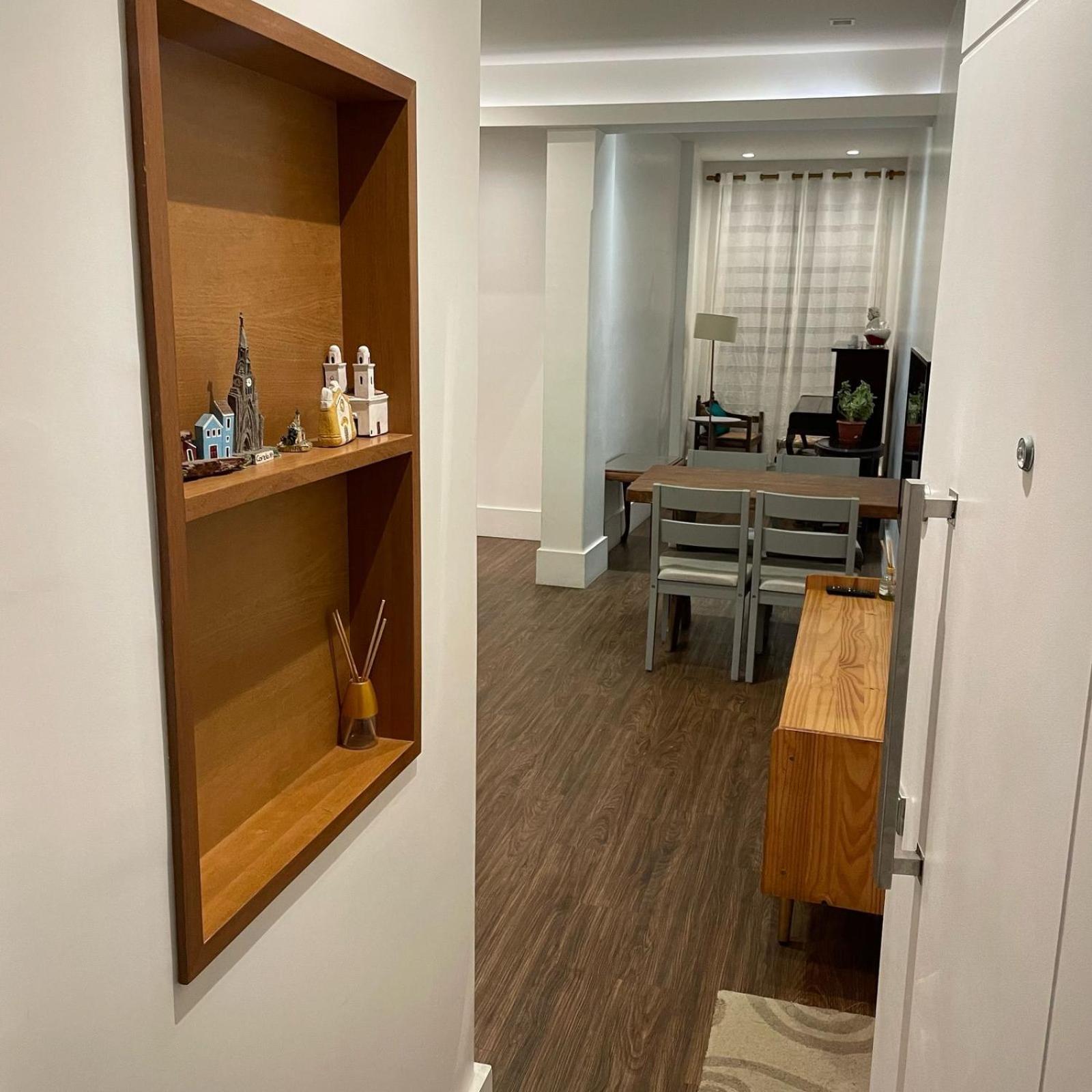 Apartamento Ape Em Copacabana, Pertinho Da E Do Metro!