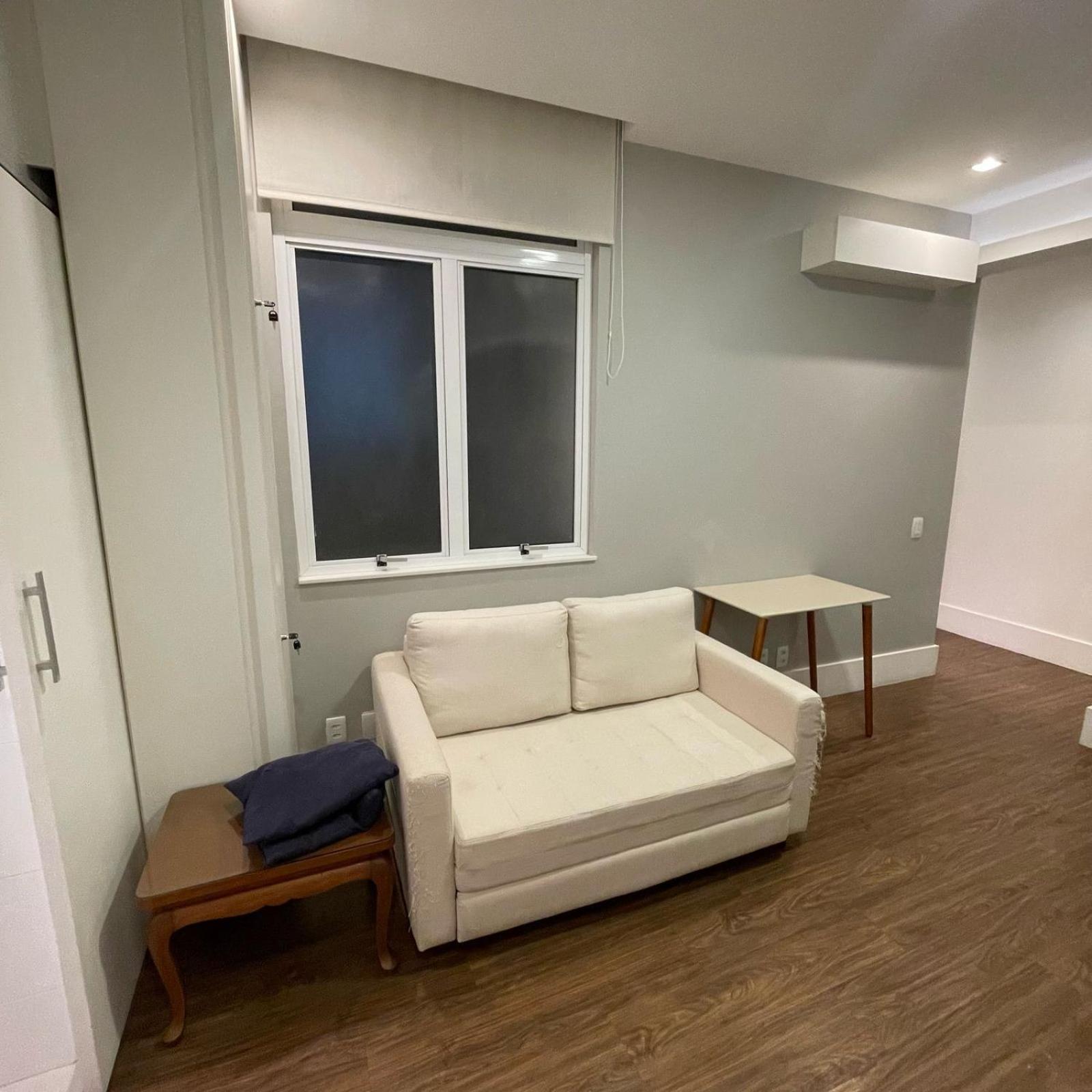 Apartamento Ape Em Copacabana, Pertinho Da E Do Metro!